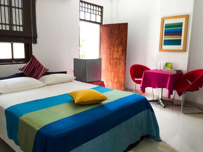 Sea View Hotel Colombo Extérieur photo