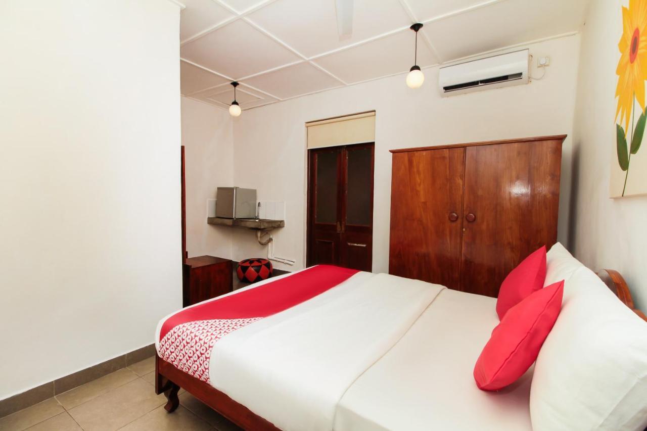 Sea View Hotel Colombo Extérieur photo