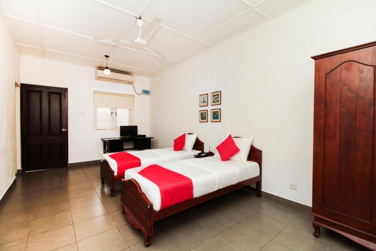 Sea View Hotel Colombo Extérieur photo